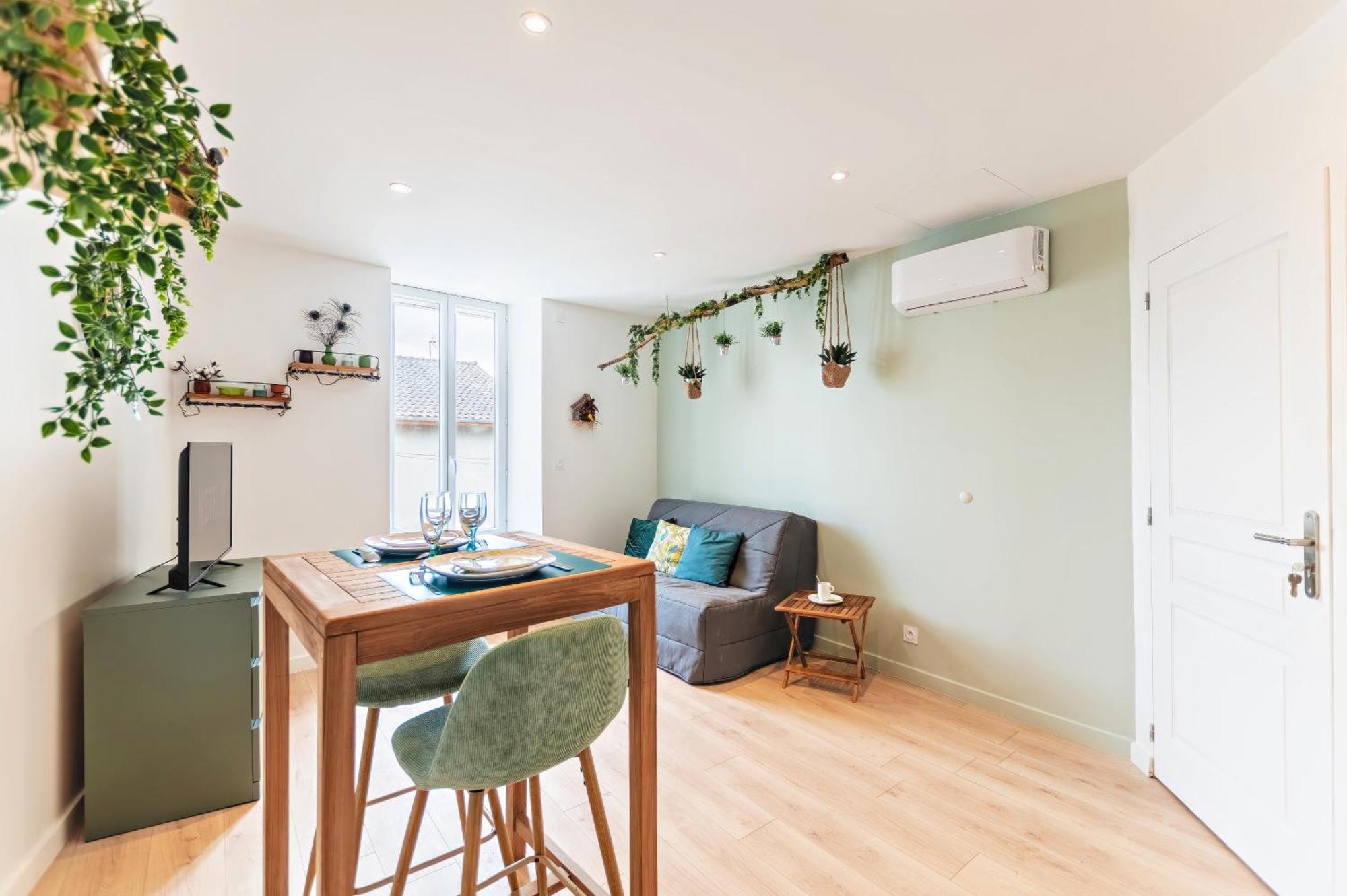 Chez Quentin & Thibaut Apartment Dagneux Ngoại thất bức ảnh
