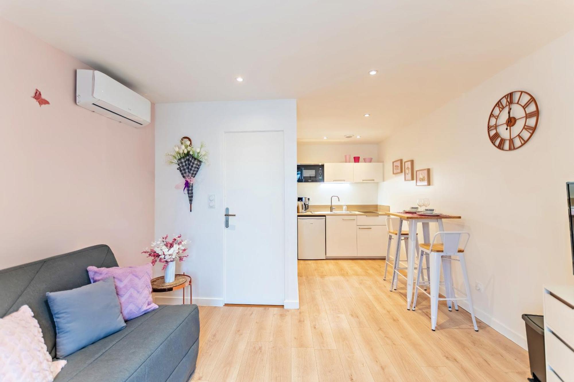 Chez Quentin & Thibaut Apartment Dagneux Ngoại thất bức ảnh