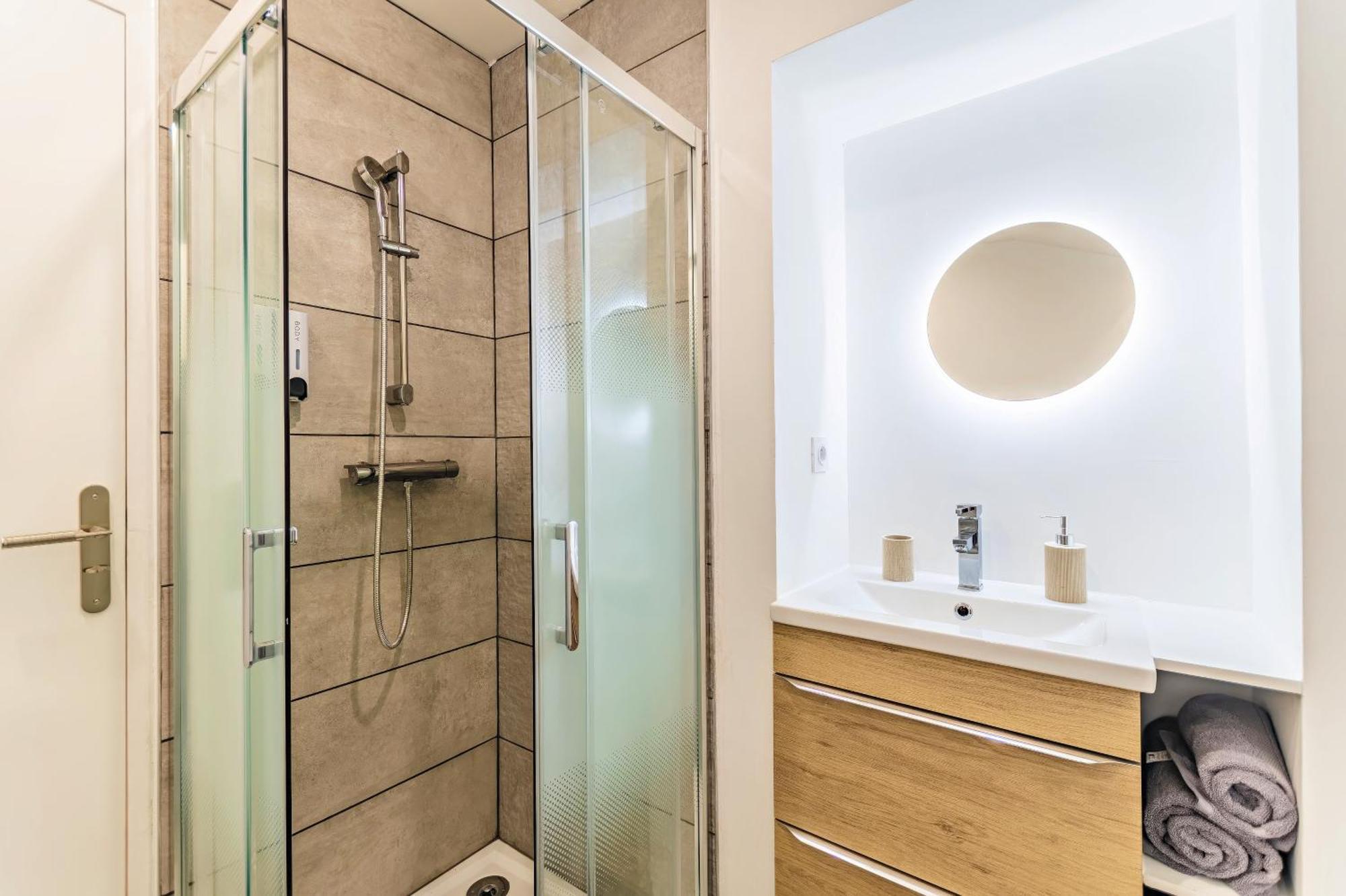 Chez Quentin & Thibaut Apartment Dagneux Ngoại thất bức ảnh